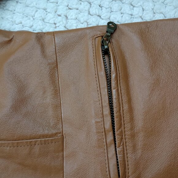 Tan Faux-Leather Jacket (Women’s S) — Chic Transitional Layer - Picture 15 of 15